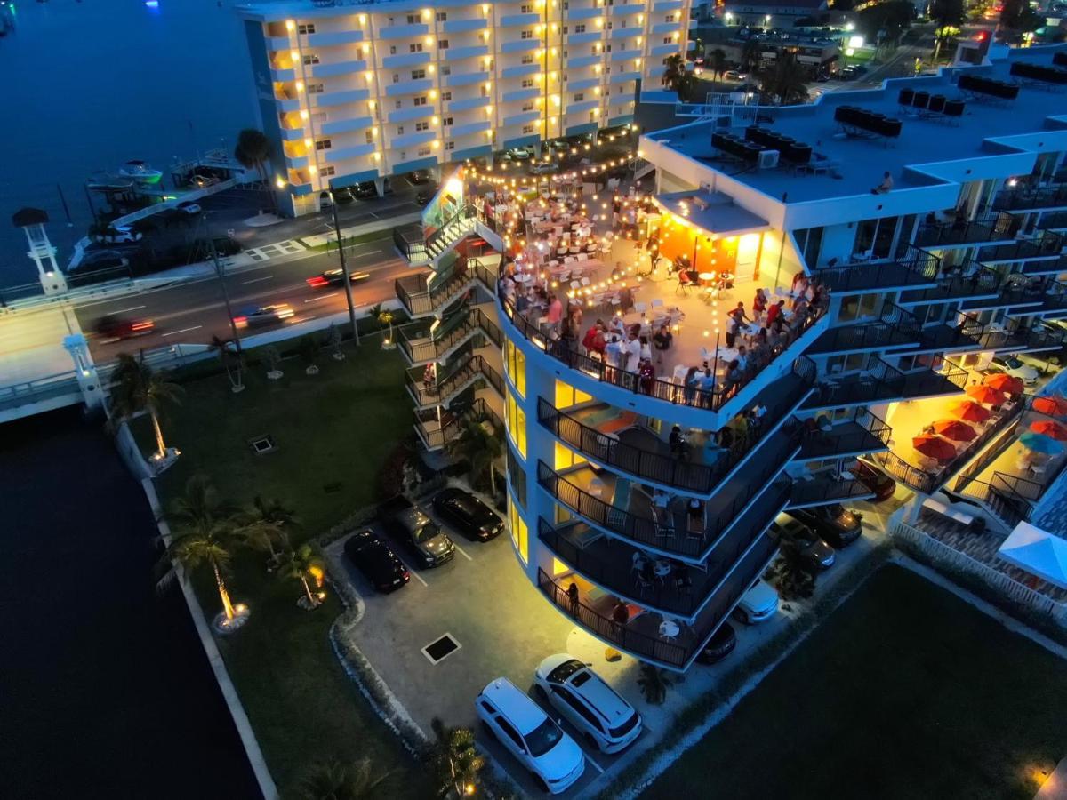 Fusion Resort Waterfront Suites Treasure Island Exterior photo