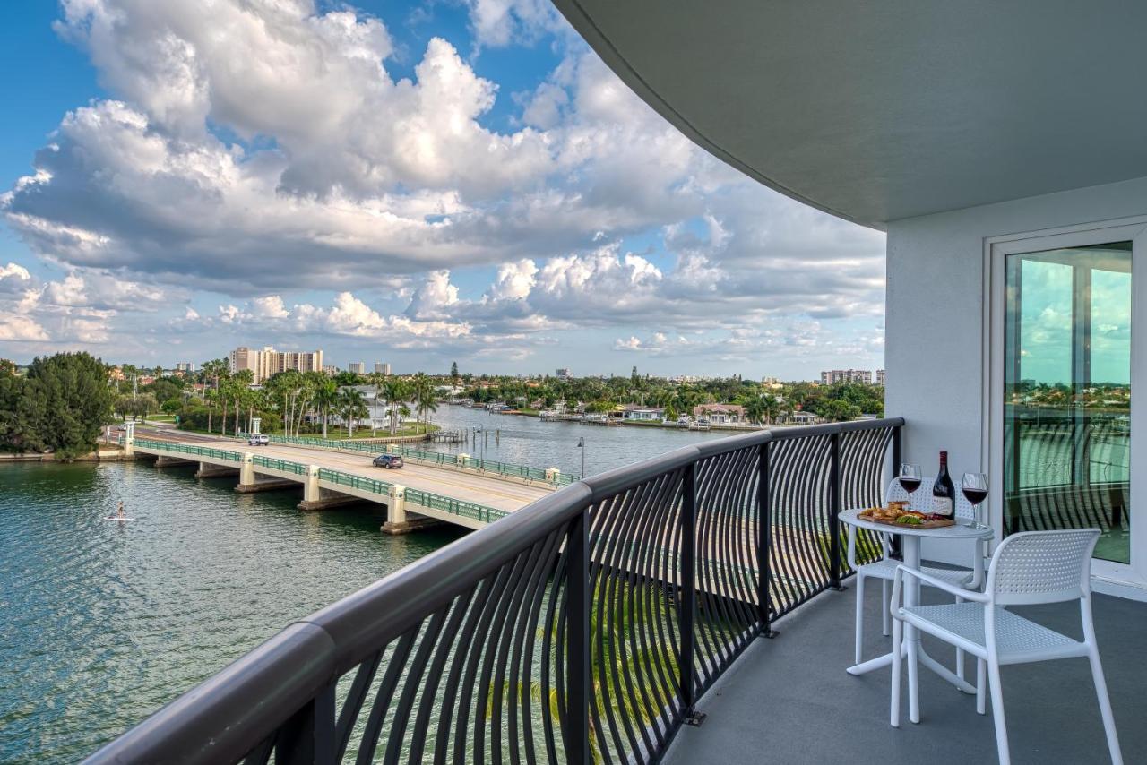 Fusion Resort Waterfront Suites Treasure Island Exterior photo